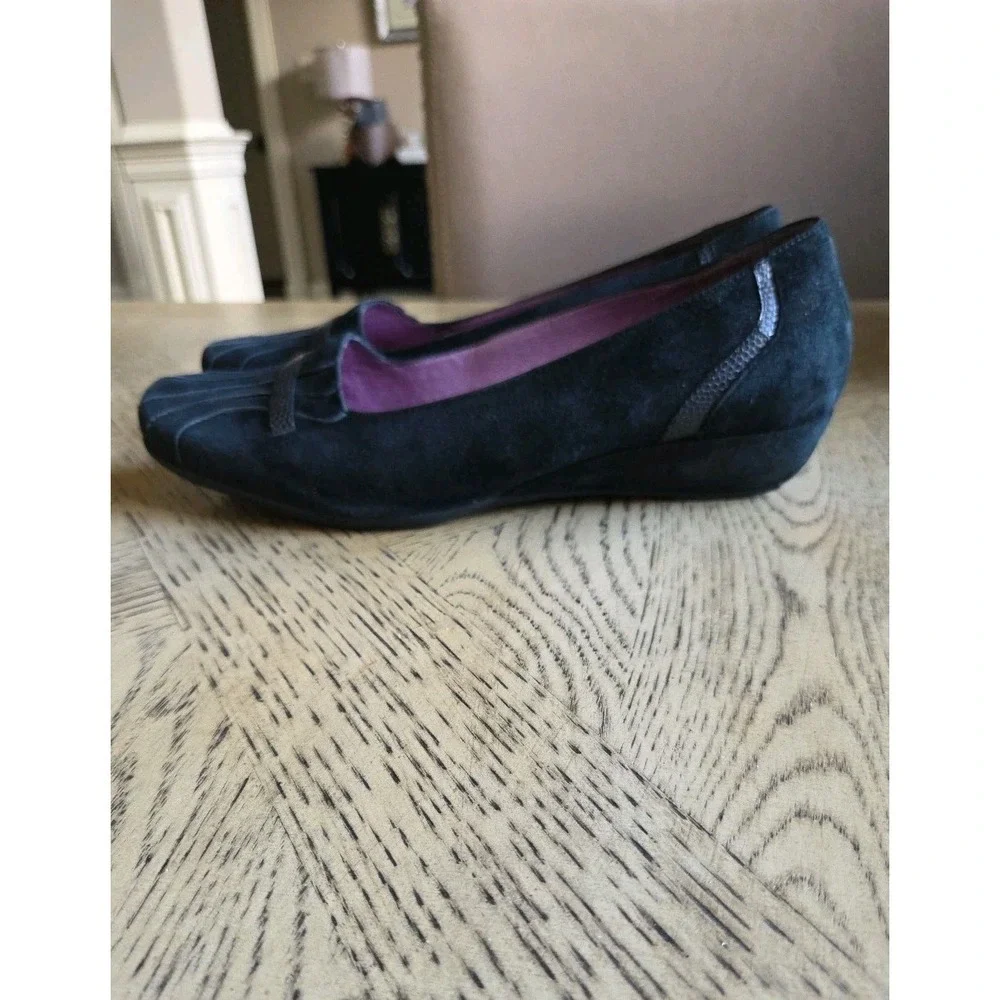 Clarks Artisan Shoes Slip On Black Suede Womens Size 10W Comfort Clarks - Picture 5 of 10